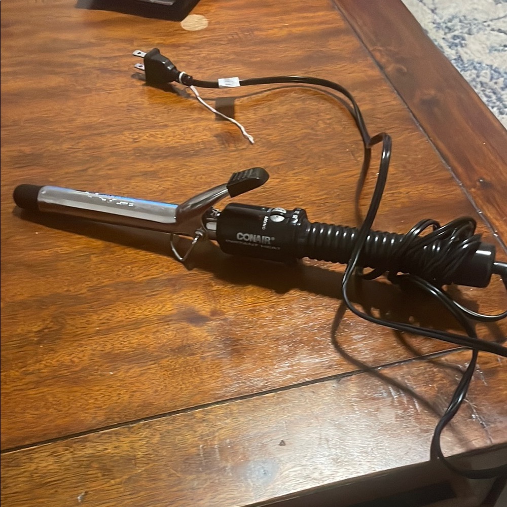 Con air instant heat clamp curling iron